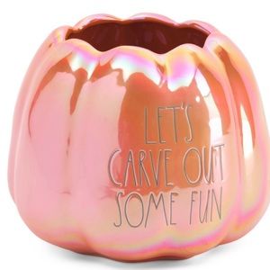Rae Dunn pumpkin planter
